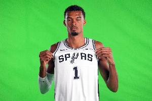 文班亚马3年率队进总决赛，NBA最快成长速度？